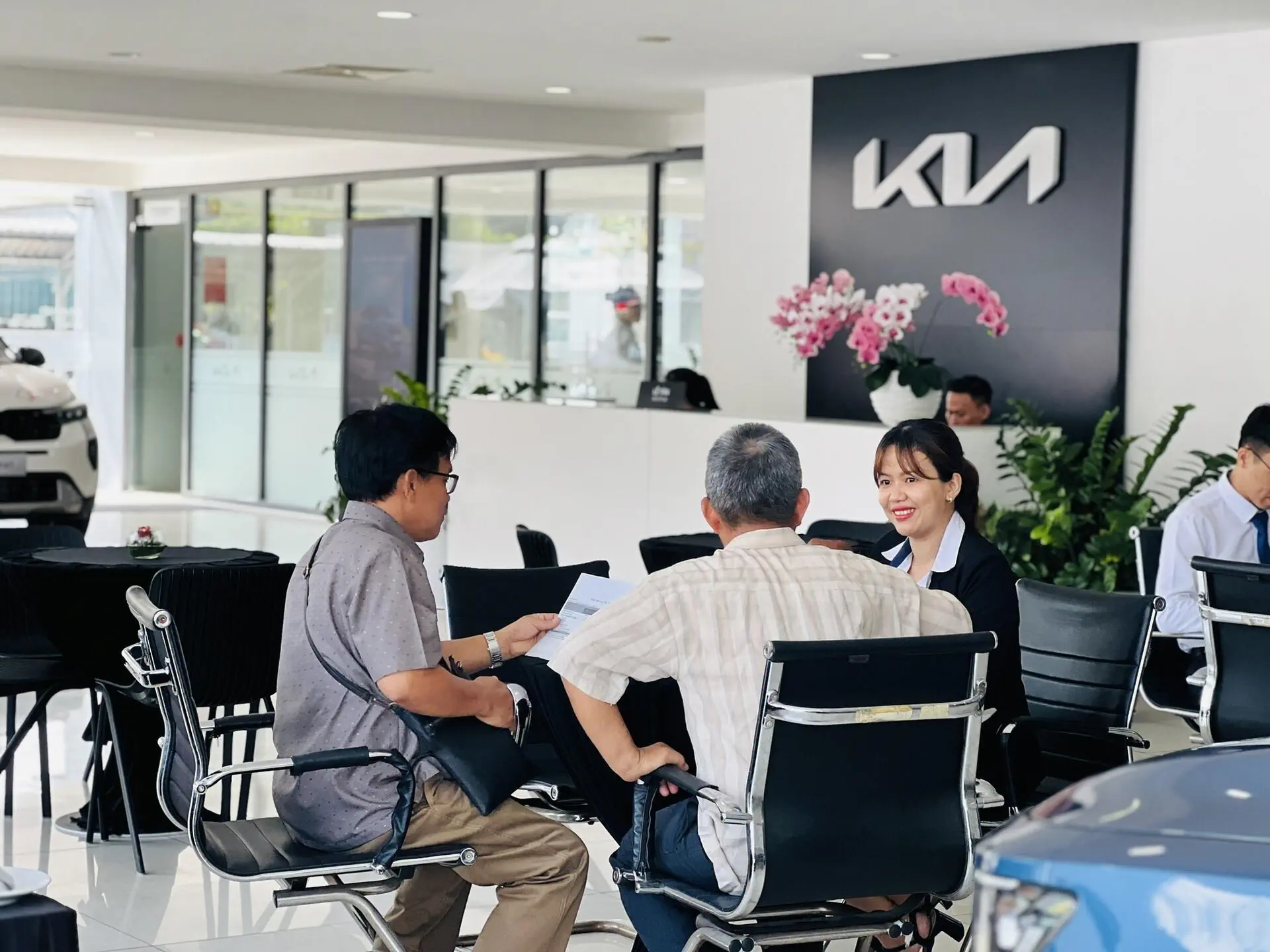 THACO AUTO Khánh Hoà hòa cùng xu hướng di chuyển bền vững với Kia Sorento Hybrid